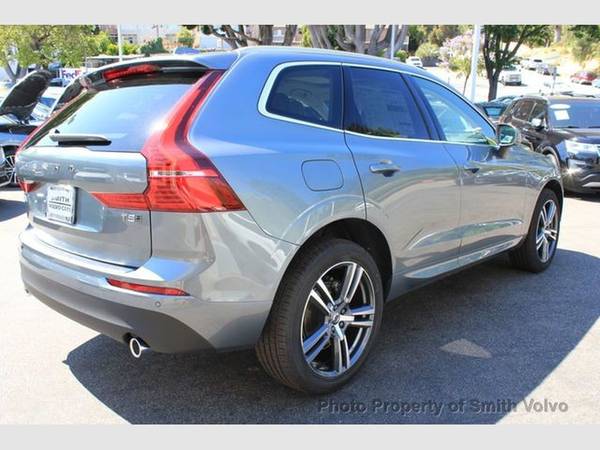 2020 Volvo XC60 T5 AWD Momentum SAVE 6,600 OFF MSRP - cars & trucks... for sale in San Luis Obispo, CA – photo 6