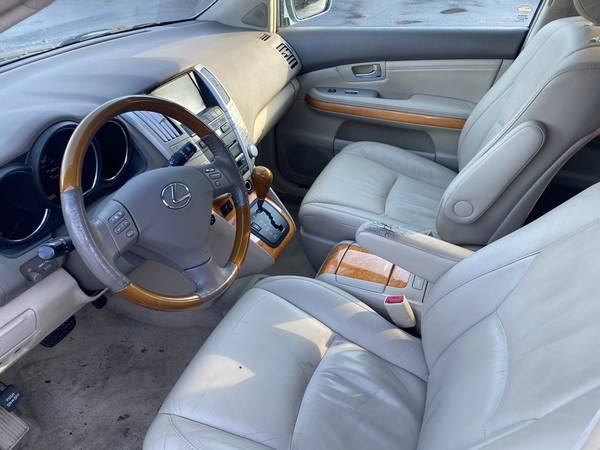 2005 LEXUS RX 330 /Mark Levinson Sound/Leather/Moon Roof/Alloy... for sale in Analomink, PA – photo 12