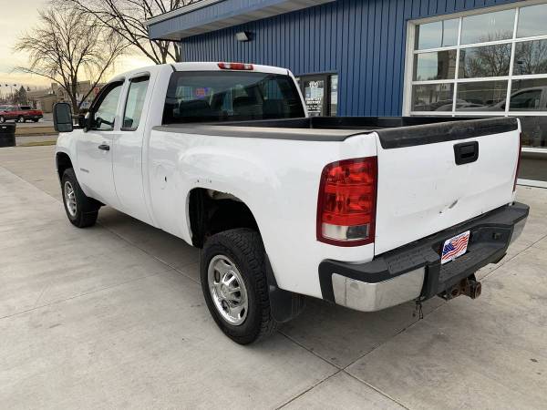 2011 GMC Sierra 2500HD/6 0L V8 4x4 - - by for sale in Grand Forks, ND – photo 8