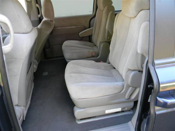 2008 KIA SEDONA LX - - by dealer - vehicle automotive for sale in MANASSAS, District Of Columbia – photo 16