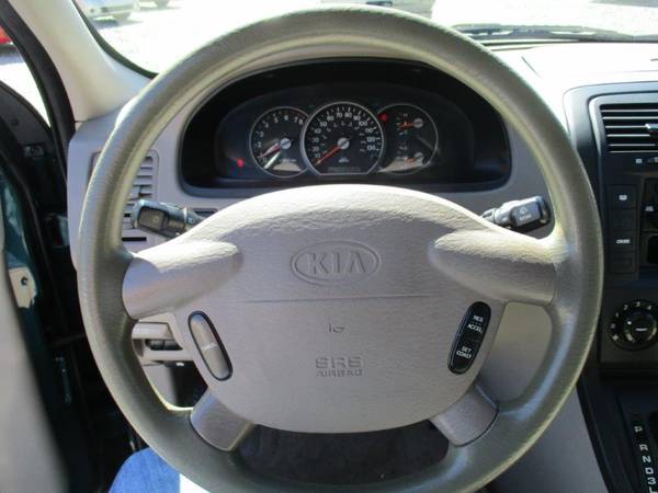 2004 Kia Sedona LX Minivan, Green, 3.5L V6, Cloth, Loaded, Seats7,112K for sale in Sanford, NC 27330, NC – photo 14