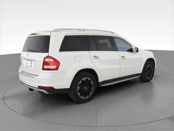 2010 Mercedes-Benz GL-Class GL 450 Sport Utility 4D suv Black - -... for sale in Buffalo, NY – photo 11