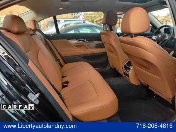 2018 BMW 7 Series 740i xDrive AWD 4dr Sedan - cars & trucks - by... for sale in Jamaica, NY – photo 20