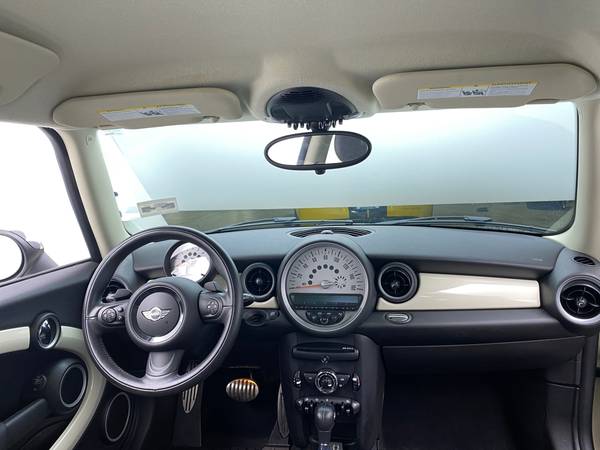 2014 MINI Clubman Cooper S Hatchback 3D hatchback White - FINANCE -... for sale in Sacramento , CA – photo 20