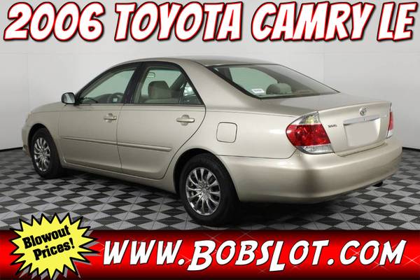 2006 Toyota Camry LE For Sale - Excellent - cars & trucks - by... for sale in Allston, MA – photo 3