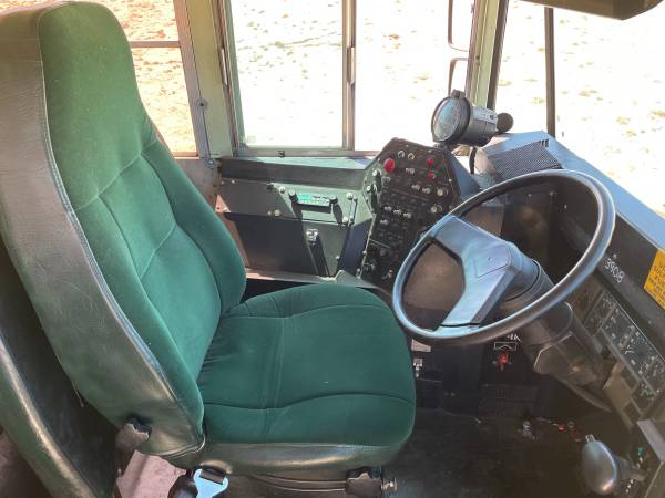International 3800 medium size school bus skoolie tiny home - cars & for sale in Desert Hot Springs, CA – photo 10