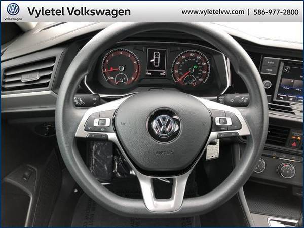2020 Volkswagen Jetta sedan S Auto w/ULEV - Volkswagen Pure White for sale in Sterling Heights, MI – photo 11