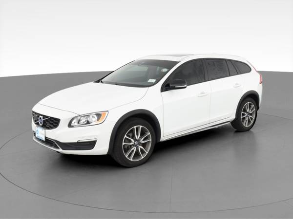 2018 Volvo V60 T5 Cross Country Wagon 4D wagon White - FINANCE... for sale in Washington, District Of Columbia – photo 3