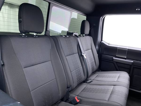 2019 Ford F150 SuperCrew Cab XLT Pickup 4D 6 1/2 ft pickup Silver -... for sale in Toledo, OH – photo 19