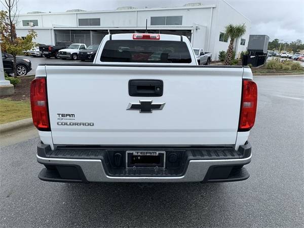 2017 Chevy Chevrolet Colorado LS pickup White for sale in Goldsboro, NC – photo 9