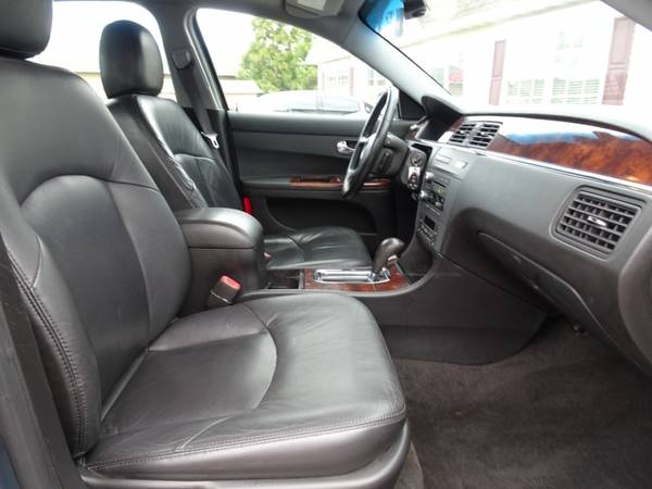 2007 Buick LaCrosse CXS - cars & trucks - by dealer - vehicle... for sale in Waterloo, WI – photo 15
