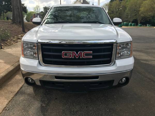 2010 GMC SIERRA 1500 SLT - SUPER CLEAN/0 ACC/NEEDS NOTHING - cars & for sale in Peachtree Corners, GA – photo 5