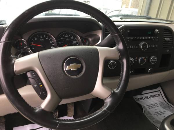 2009 Chevrolet Silverado 1500 LT Ext Cab 4WD - - by for sale in Rossville, KS – photo 13