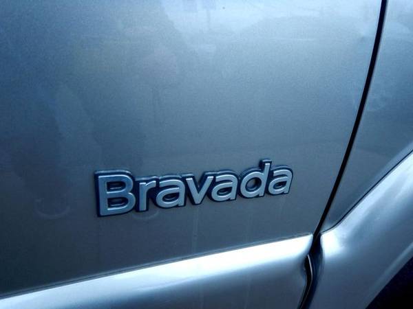 2000 Oldsmobile Bravada 4dr AWD - cars & trucks - by dealer -... for sale in Oakdale, MN – photo 9
