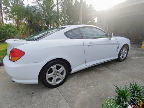 2004 Hyundai Tiburon - cars & trucks - by owner - vehicle automotive... for sale in Palm Bay, FL – photo 3