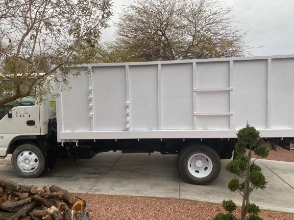 2001 Isuzu npr dump truck for sale in North Las Vegas, NV – photo 5