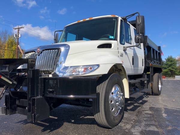 2007 INTERNATIONAL CREW CAB 4300 DT 466 ONLY 33K MILE DUMP TRUCK -... for sale in Kingston, NH – photo 19
