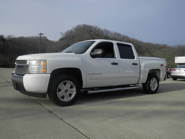 2008 Chevrolet Silverado 1500 LT w/1LT - - by dealer for sale in Pikeville, KY – photo 2