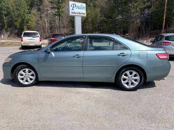 2011 TOYOTA CAMRY LE - - by dealer - vehicle for sale in Barre, VT – photo 2