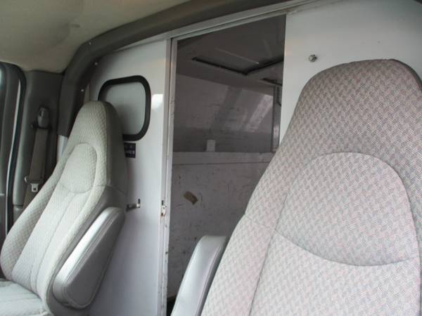 2004 Chevrolet 3500 ENCLOSED UTILITY / SERVICE BODY CUTAWAY for sale in south amboy, NJ – photo 11