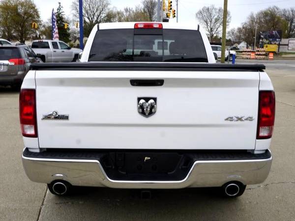 2015 RAM 1500 4WD Crew Cab 149 Big Horn pickup White - cars & for sale in Roseville, MI – photo 4