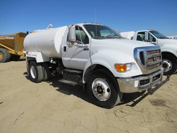 2013 Ford F750 S/A Water Truck for sale in Coalinga, CA – photo 3