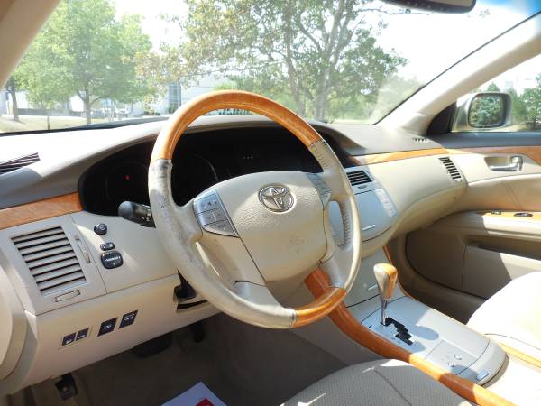 2006 Toyota Avalon Limited - cars & trucks - by owner - vehicle... for sale in Bartlett, IL – photo 15