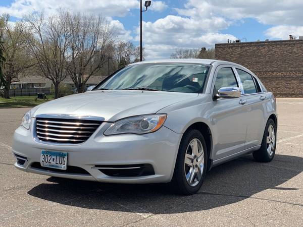 2012 Chrysler 200 Super Clean! (Low As $500 Down!) for sale in Minneapolis, MN – photo 3