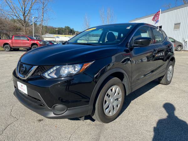 ~~~~~~~ 2019 Nissan Rogue Sport S SUV ~~~~~~~ - cars & trucks - by... for sale in BERLIN, VT – photo 3