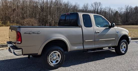 2001 Ford F-150 Bluetooth enabled AC works fine - - by for sale in New Haven, CT – photo 2