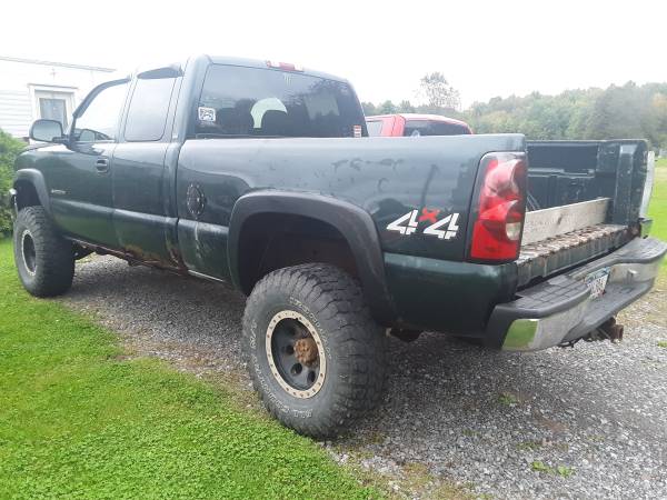2005 Chevy silverado 2500 4wd extended cab for sale in Constableville, NY – photo 2