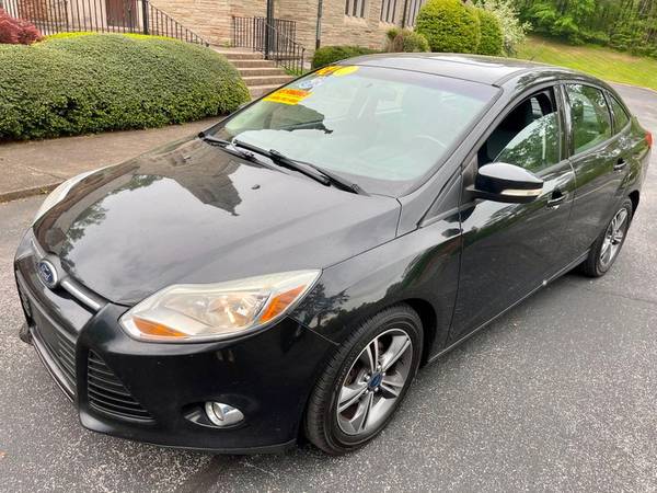 2014 Ford Focus SE - - by dealer - vehicle for sale in Knoxville, TN – photo 2