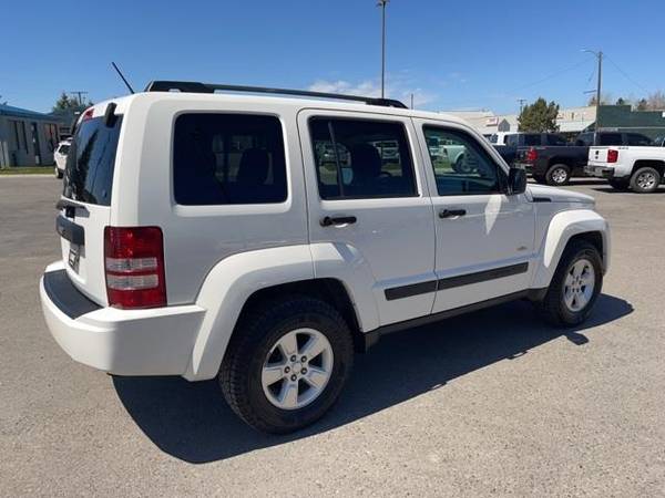 2010 Jeep Liberty Sport 4WD - - by dealer - vehicle for sale in Belgrade, MT – photo 3