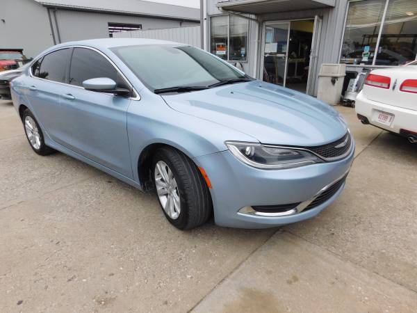 15 CHRYSLER 200 - - by dealer - vehicle automotive sale for sale in Evansville, IN – photo 5