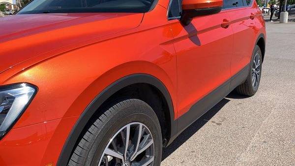 2019 VW Volkswagen Tiguan 2 0T SE suv Habanero Orange Metallic for sale in El Paso, TX – photo 5