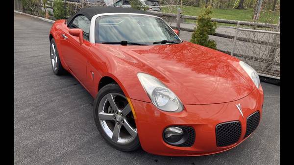 2008 Pontiac Solstice GXP - Low Miles ! for sale in Bronxville, NY – photo 7