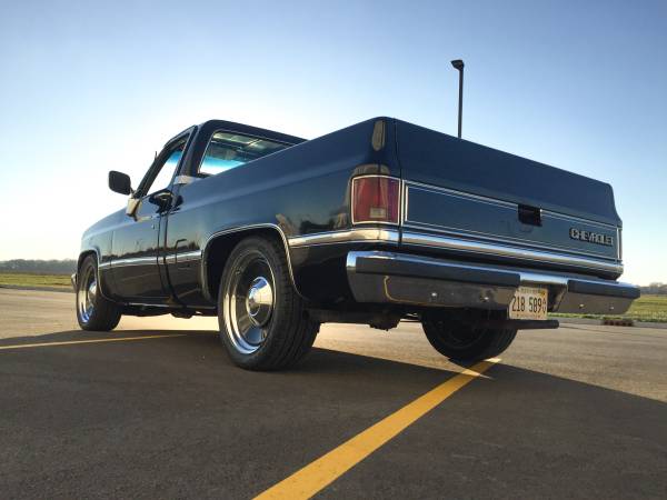 1984 Chevy Silverado - short bed pickup - cars & trucks - by owner -... for sale in Wheaton, IL – photo 6
