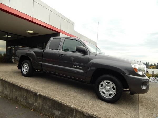 2011 Toyota Tacoma Truck 2WD Access I4 AT Extended Cab for sale in Vancouver, OR – photo 9