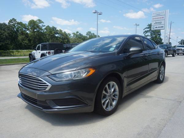 2017 Ford Fusion SE for sale in Picayune, MS – photo 2