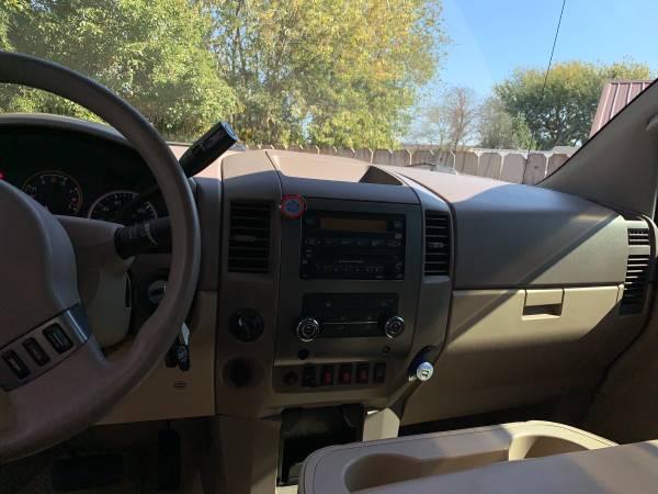 09 Nissan Titan se King Cab for sale in Parkersburg , WV – photo 12