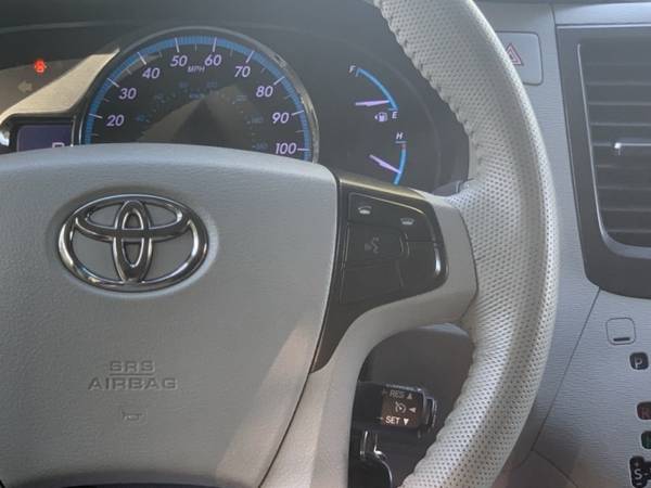 2011 Toyota Sienna XLE for sale in Richmond , VA – photo 23