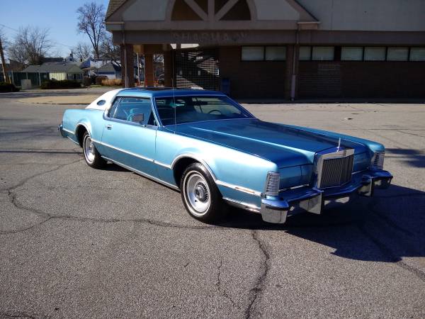1976 Lincoln Mark iv Givenchy 50, 000 miles moonroof for sale in Cleveland, OH – photo 18