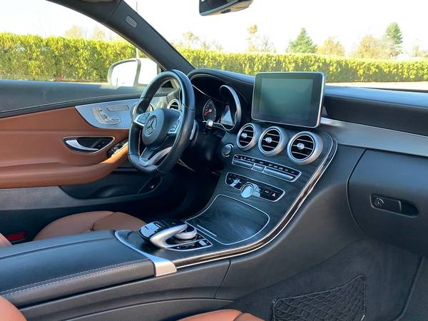 ► 2017 MERCEDES BENZ C300 COUPE - AWD, NAVI, PANO ROOF, AMG WHEELS -... for sale in East Windsor, NY – photo 21