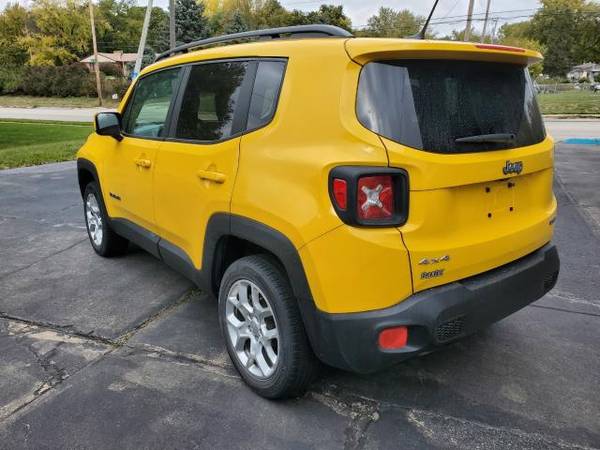 2017 Jeep Renegade Latitude 4WD - cars & trucks - by dealer -... for sale in Omaha, NE – photo 3