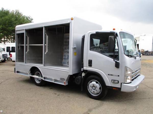 2011 Isuzu NRR 12 BEVERAGE BODY ** SIDE DOOR TRUCK ** - cars &... for sale in south amboy, KY – photo 2