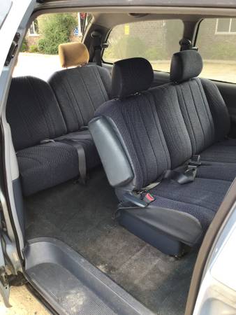 1991 Toyota Previa Deluxe - 3rd row - AUX, USB input - cruise for sale in Farmington, MN – photo 14