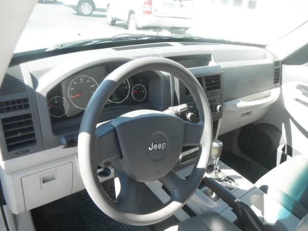 2008 Jeep Liberty Sport - - by dealer - vehicle for sale in Maryville, TN – photo 10