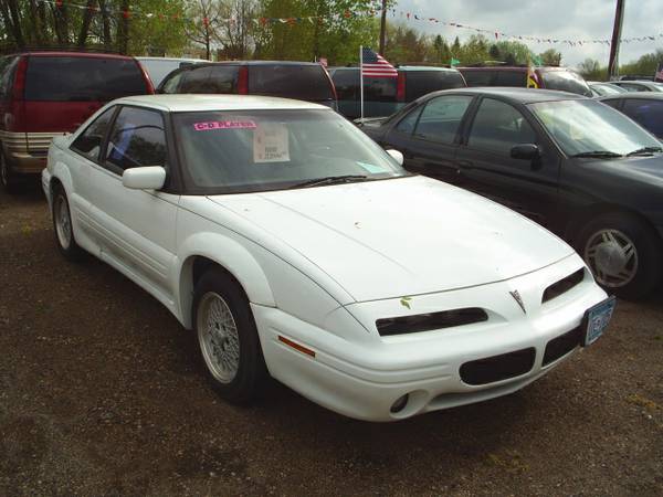 Back row cars must GO -- Make offers ??? - cars & trucks - by dealer... for sale in hutchinson, MN. 55350, MN – photo 3