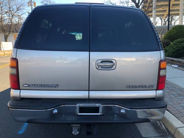2001 Chevy Suburban 1500 - cars & trucks - by dealer - vehicle... for sale in Morganville, NJ – photo 15
