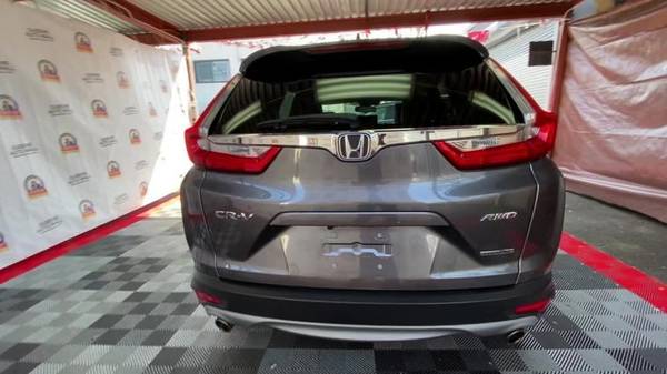 2017 Honda CR-V Touring SUV - cars & trucks - by dealer - vehicle... for sale in Richmond Hill, NY – photo 6